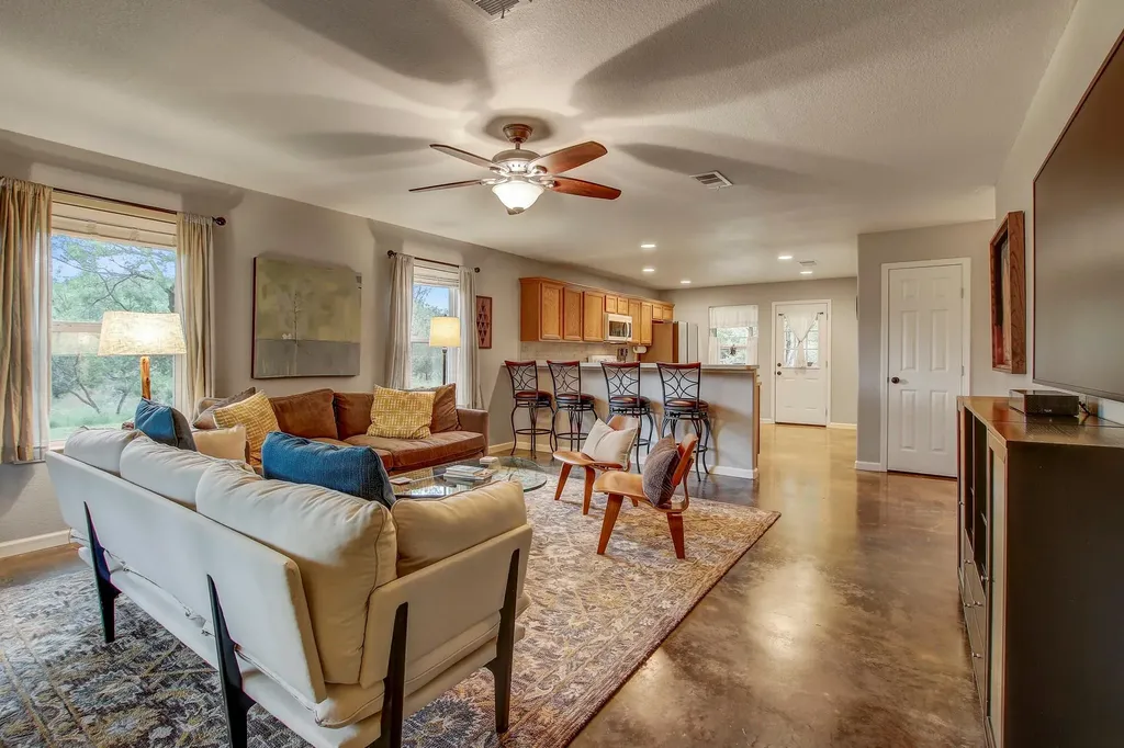 153 Hill Drive Marble Falls TX 78654