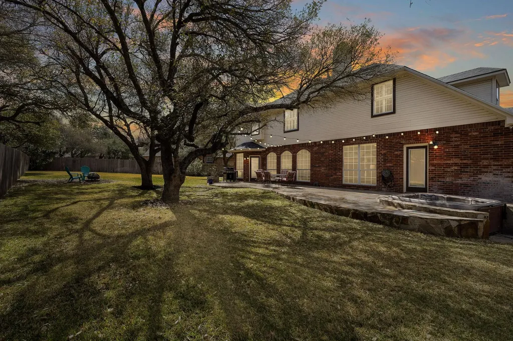 2116 Maidstone Cove Round Rock TX 78664