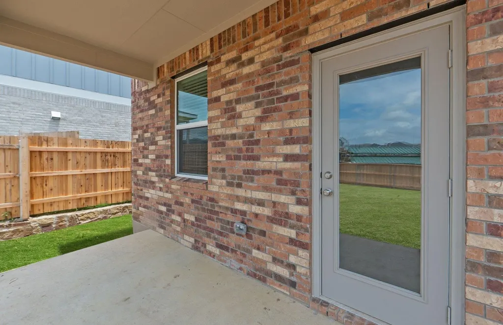 147 Golden Bell Way Buda TX 78610