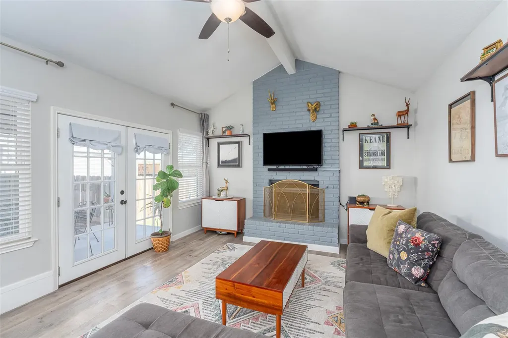 1610 Taron Drive Round Rock TX 78681