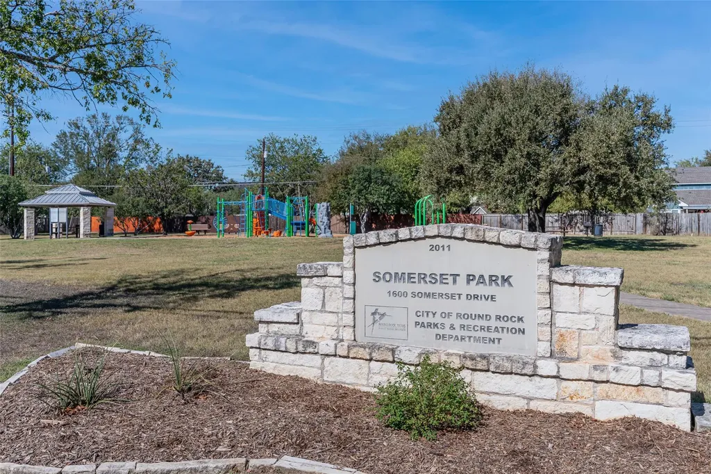 1610 Taron Drive Round Rock TX 78681