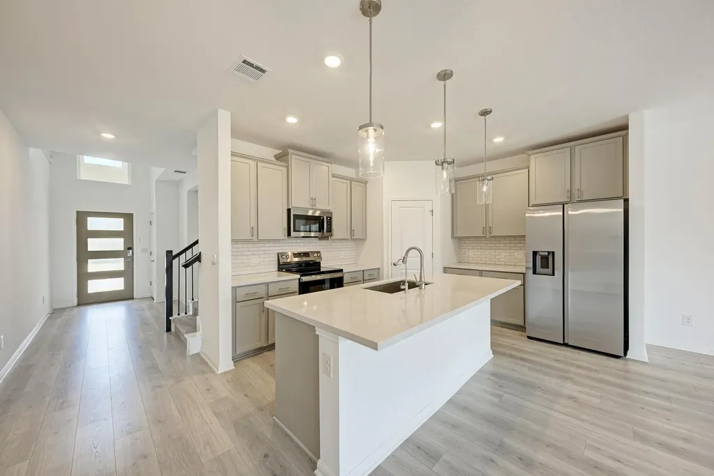 345 Andesite Trail Liberty Hill TX 78642