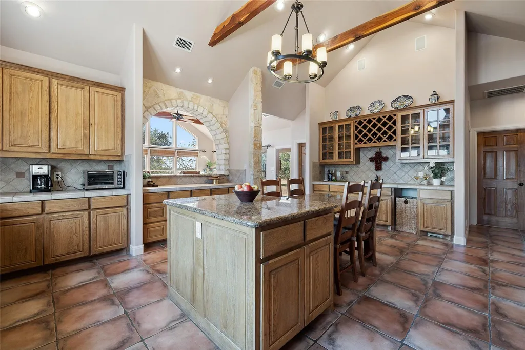 1120 Canyon View Road Dripping Springs TX 78620