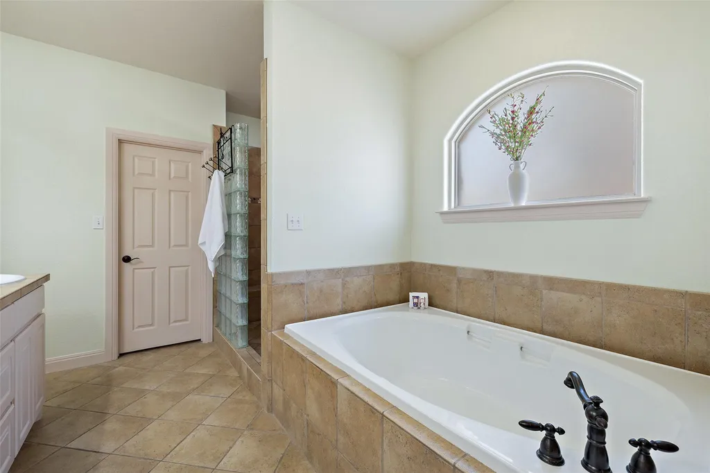 1120 Canyon View Road Dripping Springs TX 78620