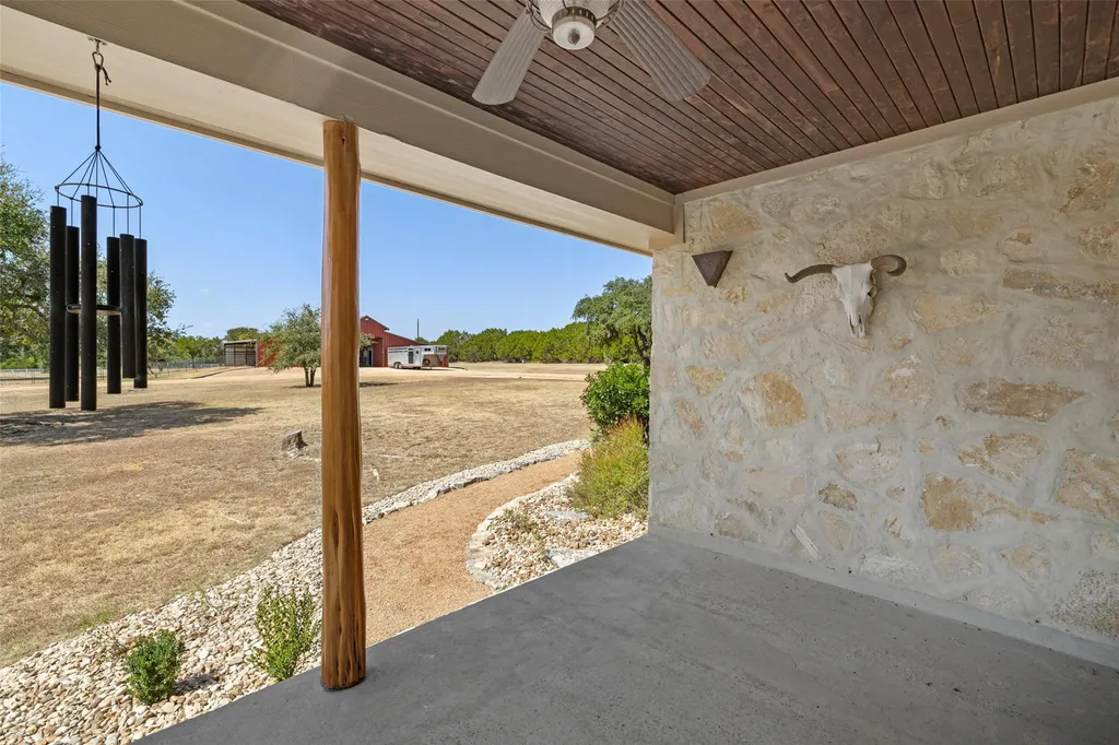1120 Canyon View Road Dripping Springs TX 78620