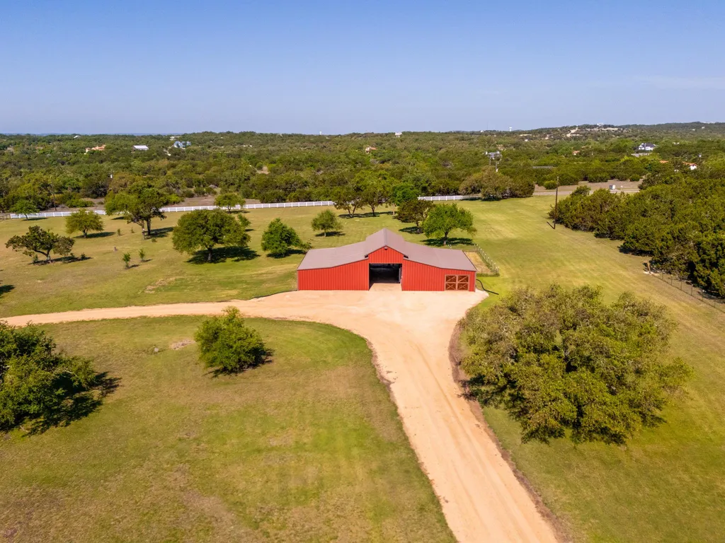 1120 Canyon View Road Dripping Springs TX 78620