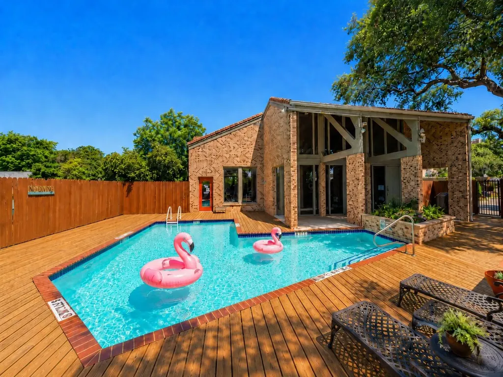 8888 Tallwood Drive Austin TX 78759