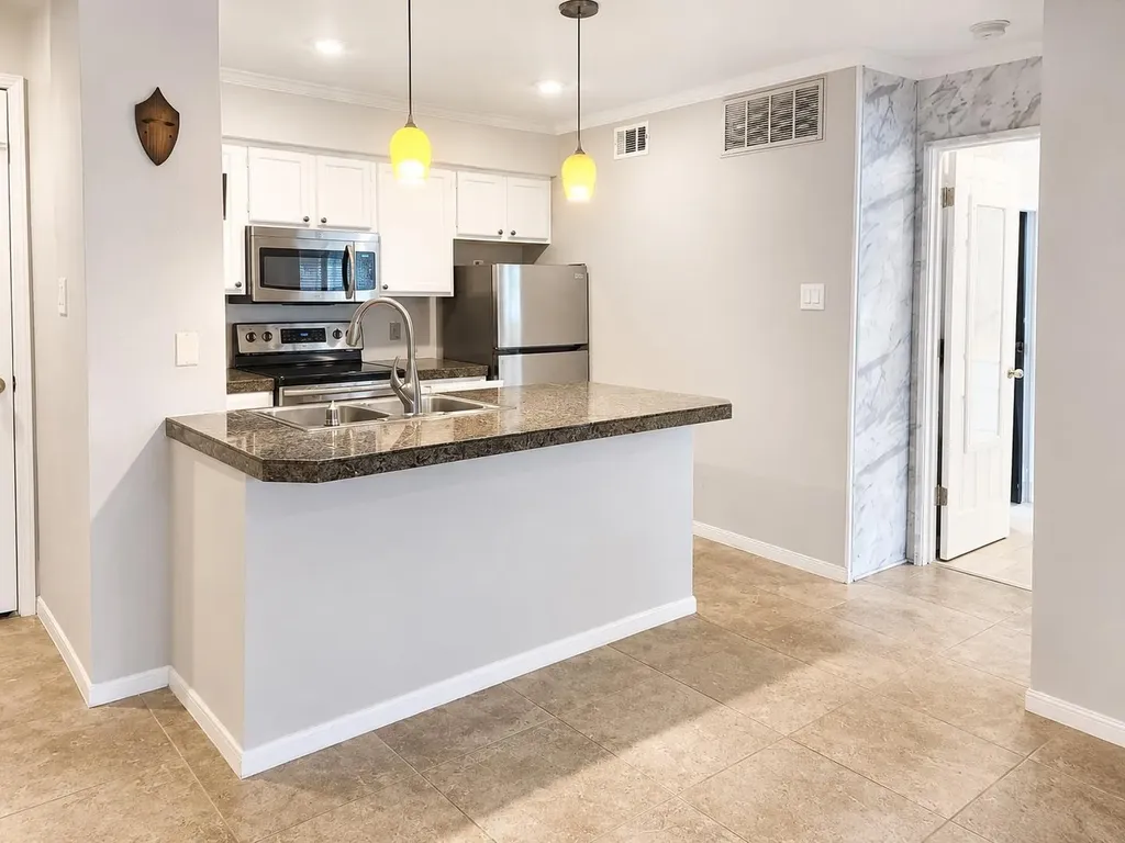 8888 Tallwood Drive Austin TX 78759