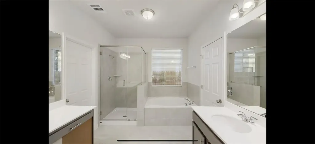 100 Petersburg Street Leander TX 78641