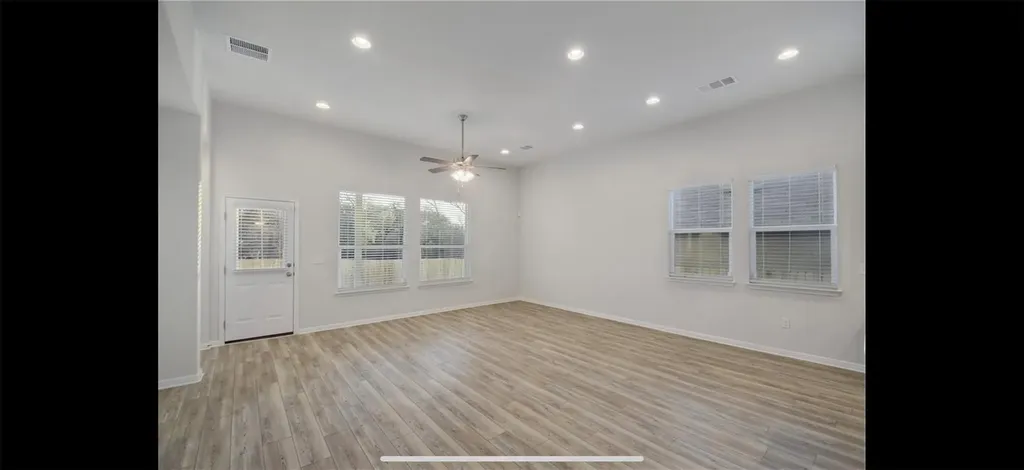 100 Petersburg Street Leander TX 78641