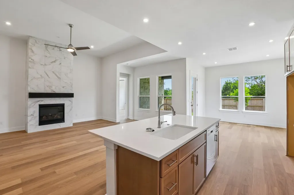 206 San Saba Drive Buda TX 78610