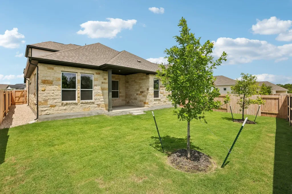 206 San Saba Drive Buda TX 78610