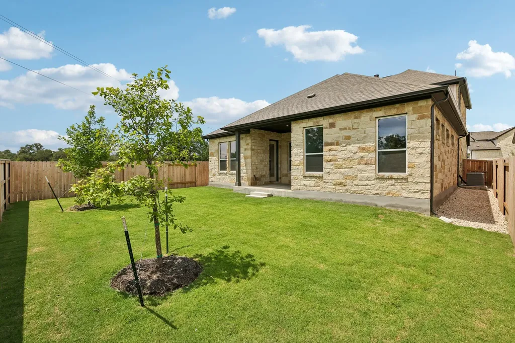 206 San Saba Drive Buda TX 78610
