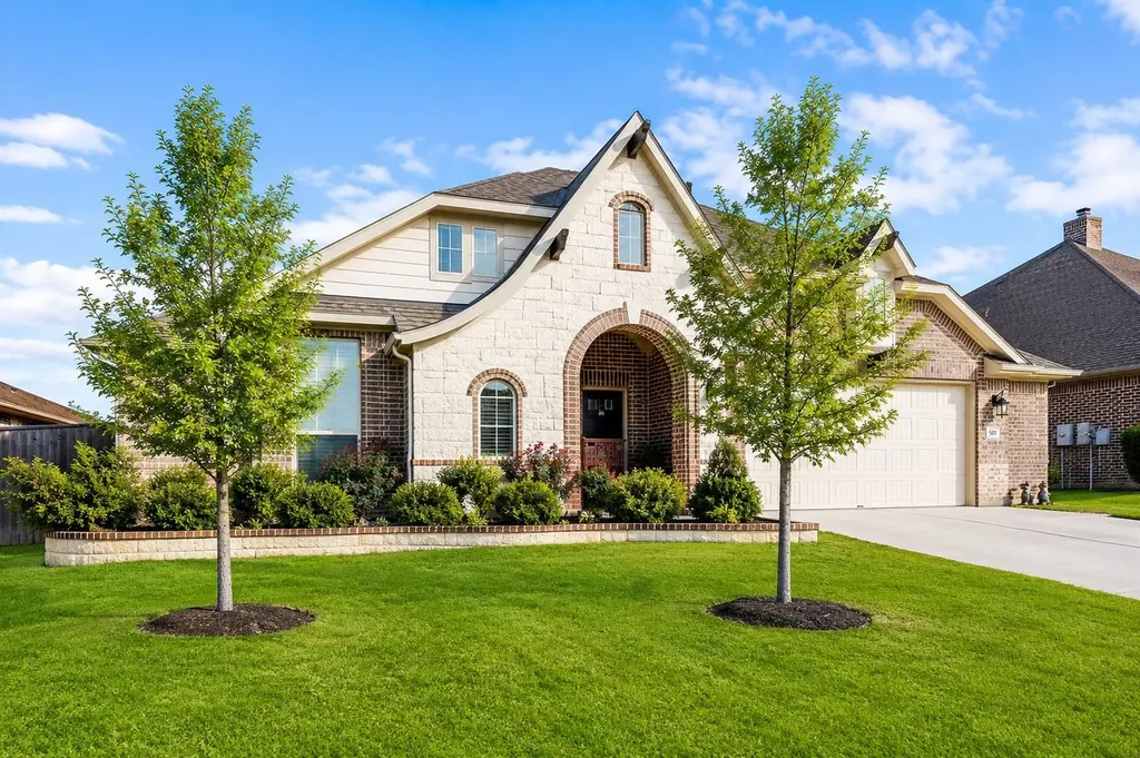501 Kirkhill Street Hutto TX 78634