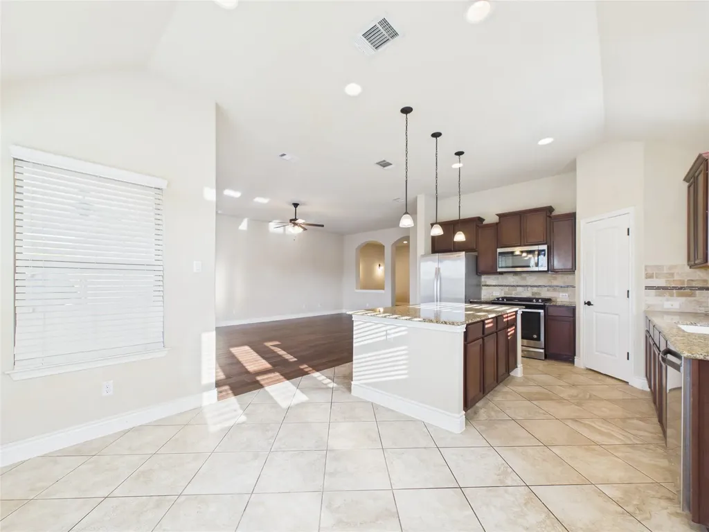 501 Kirkhill Street Hutto TX 78634