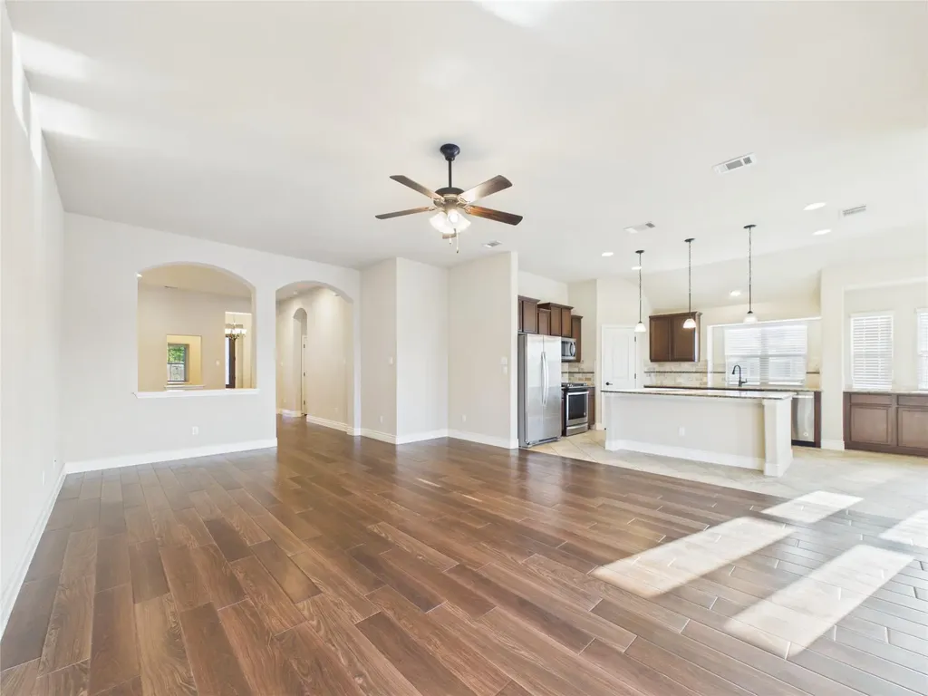 501 Kirkhill Street Hutto TX 78634