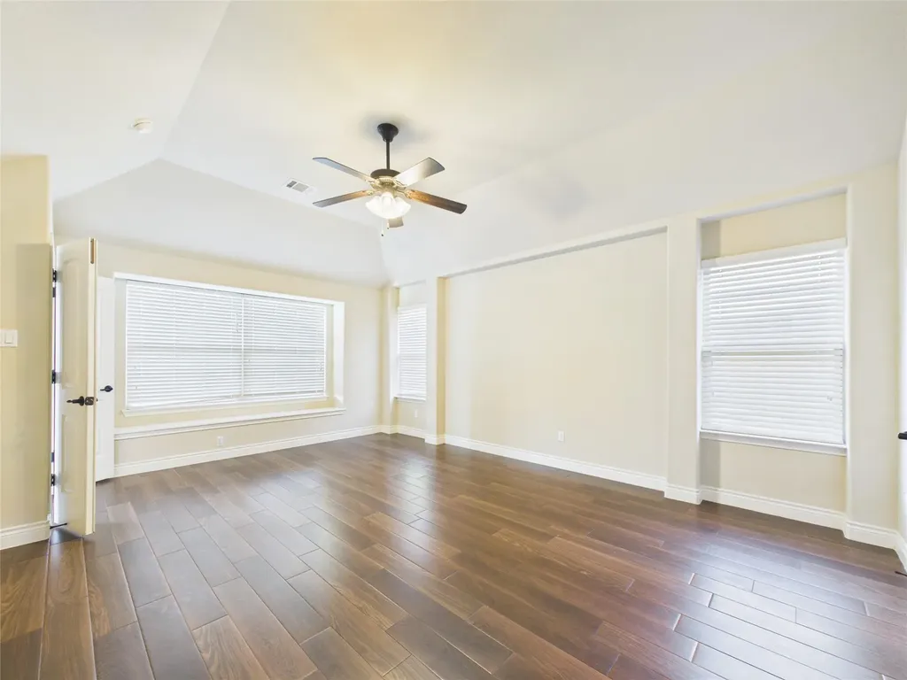 501 Kirkhill Street Hutto TX 78634