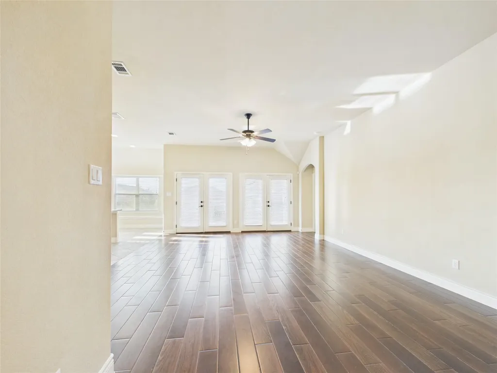 501 Kirkhill Street Hutto TX 78634