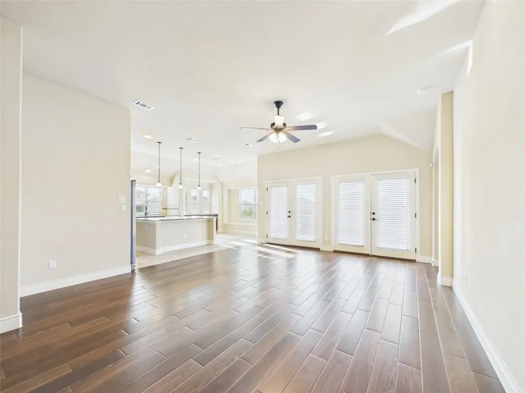 501 Kirkhill Street Hutto TX 78634