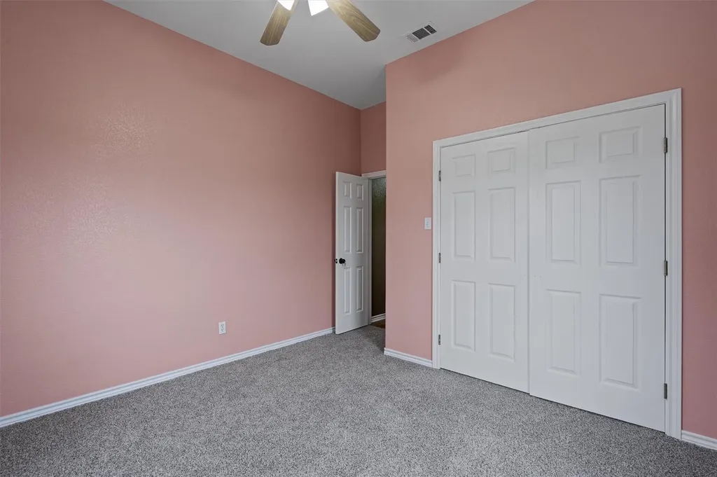 130 Cotton Rows Lane Taylor TX 76574
