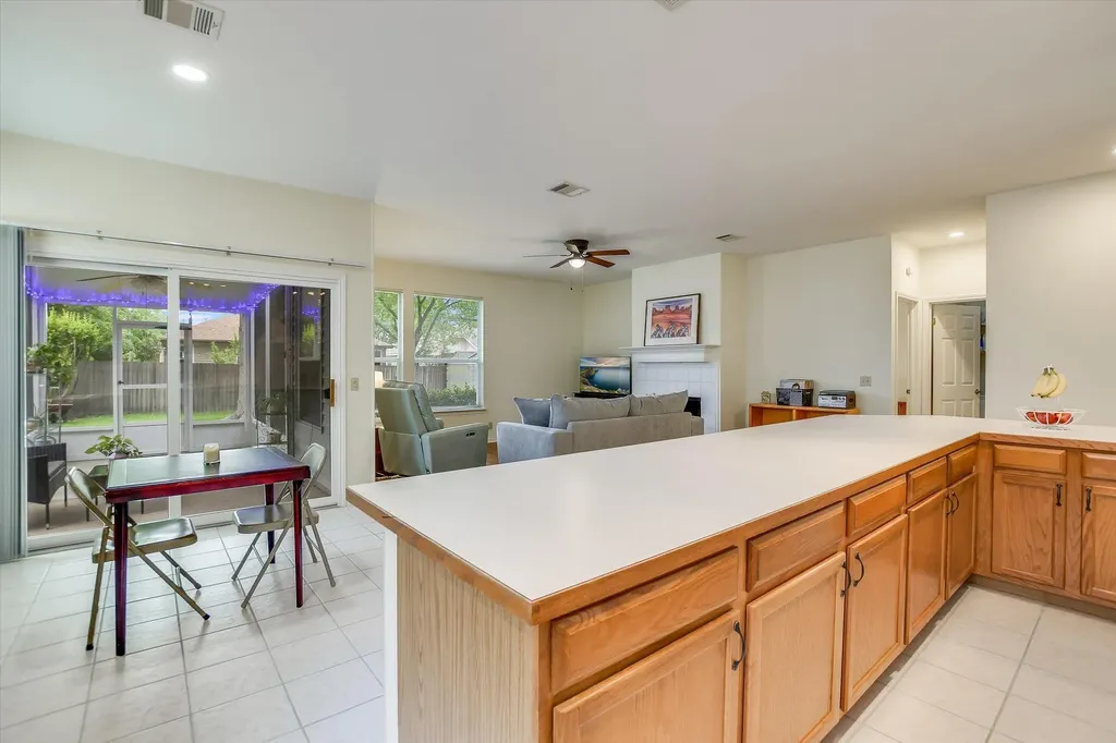 1506 Suzi Lane Pflugerville TX 78660