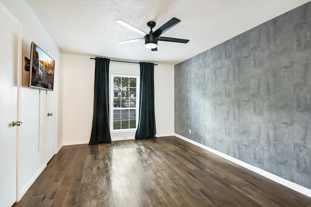 2425 Ashdale Drive Austin TX 78757