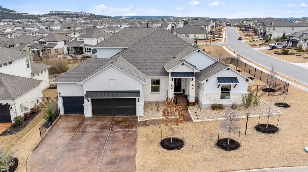 600 Bonfisk Bend Austin TX 78738