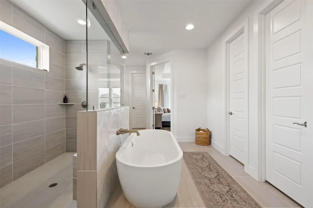 600 Bonfisk Bend Austin TX 78738