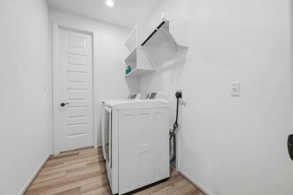 304 Barton Oak Trail Georgetown TX 78628