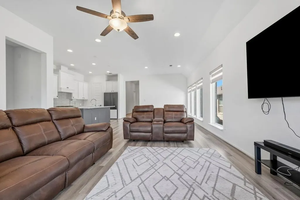304 Barton Oak Trail Georgetown TX 78628