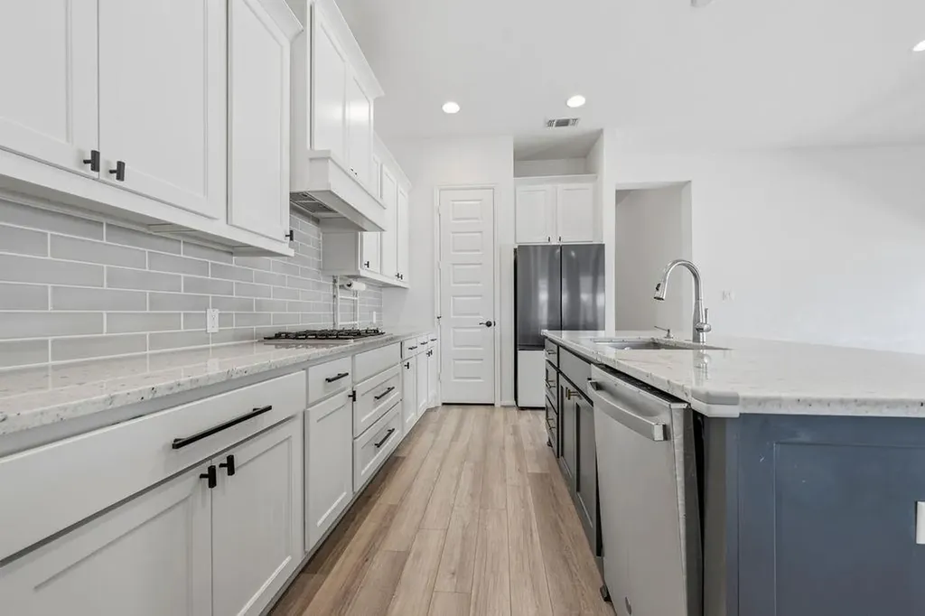 304 Barton Oak Trail Georgetown TX 78628