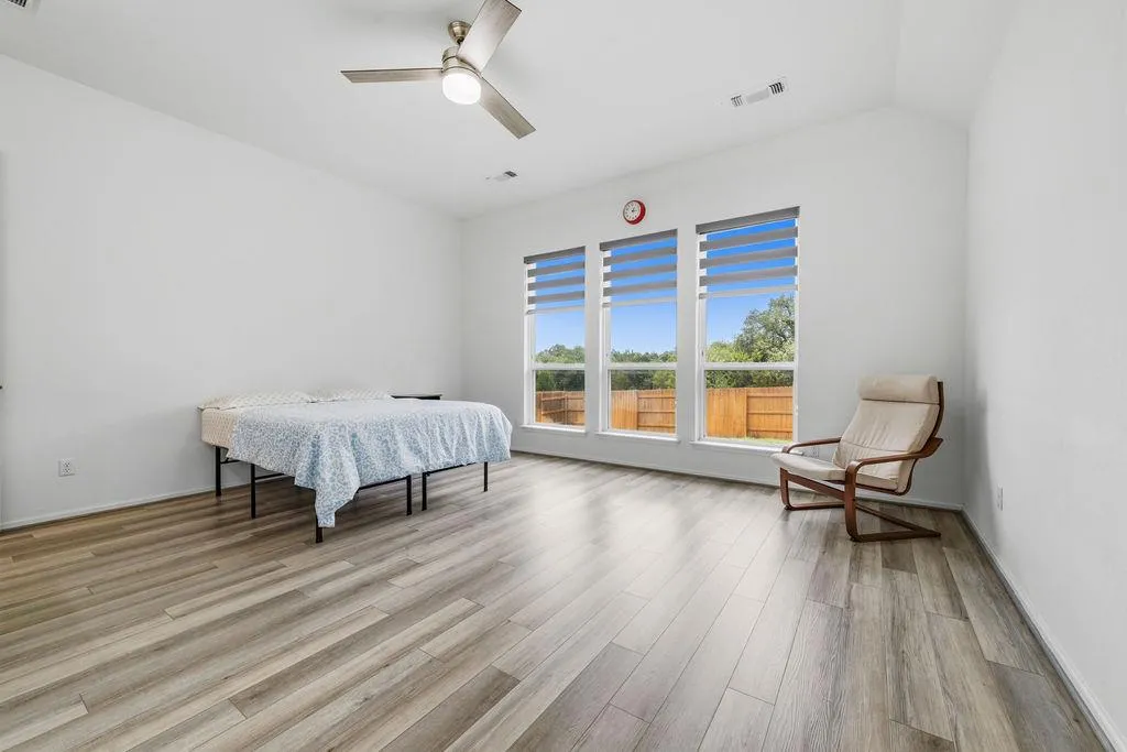 304 Barton Oak Trail Georgetown TX 78628