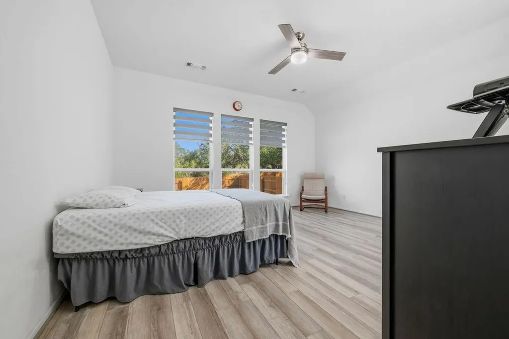 304 Barton Oak Trail Georgetown TX 78628