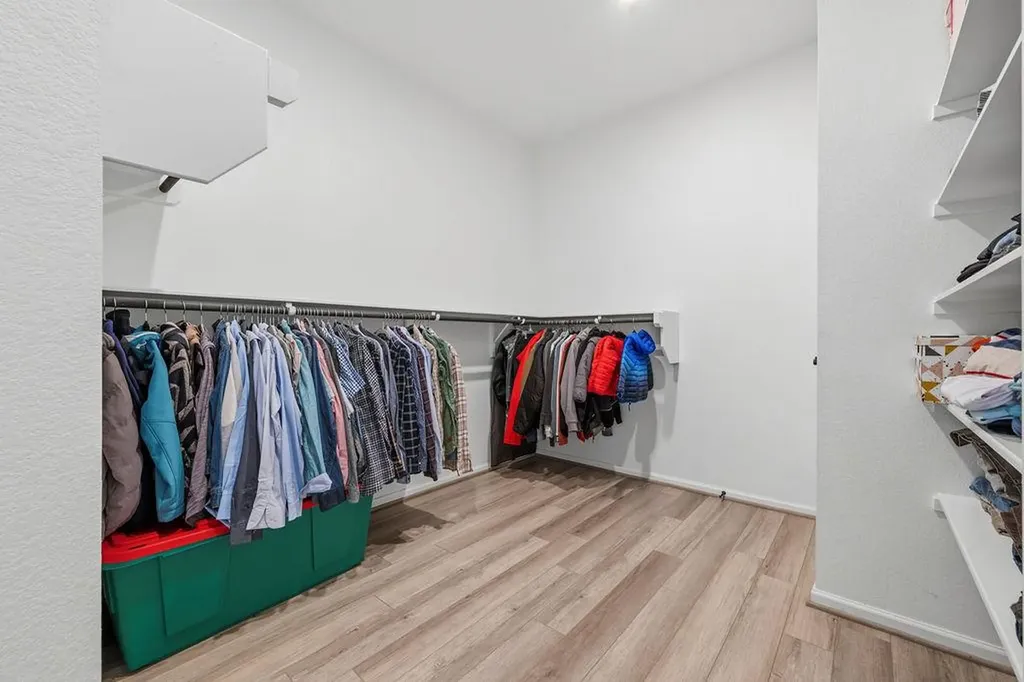 304 Barton Oak Trail Georgetown TX 78628