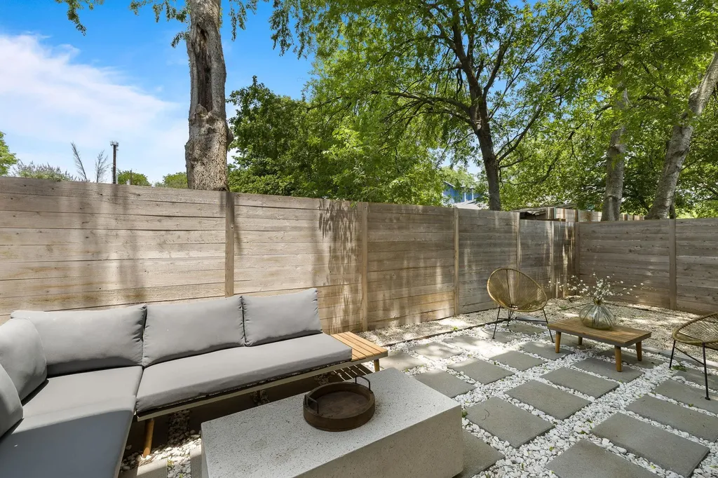 408 W Odell Street Austin TX 78752