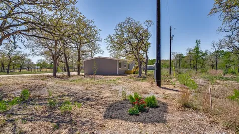195 Tuck Street Cedar Creek TX 78612