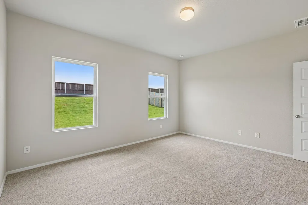 5513 Sacra Cove Austin TX 78747