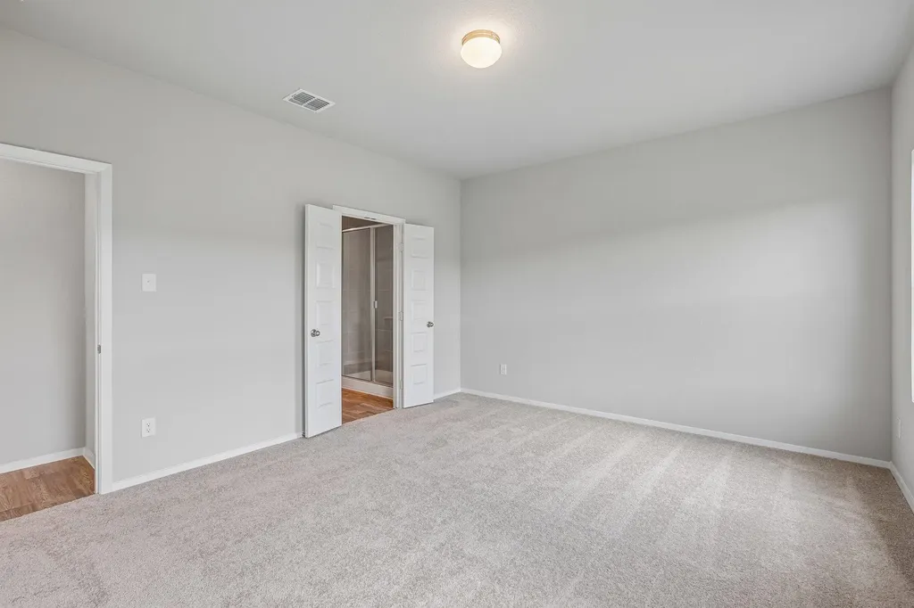 5513 Sacra Cove Austin TX 78747