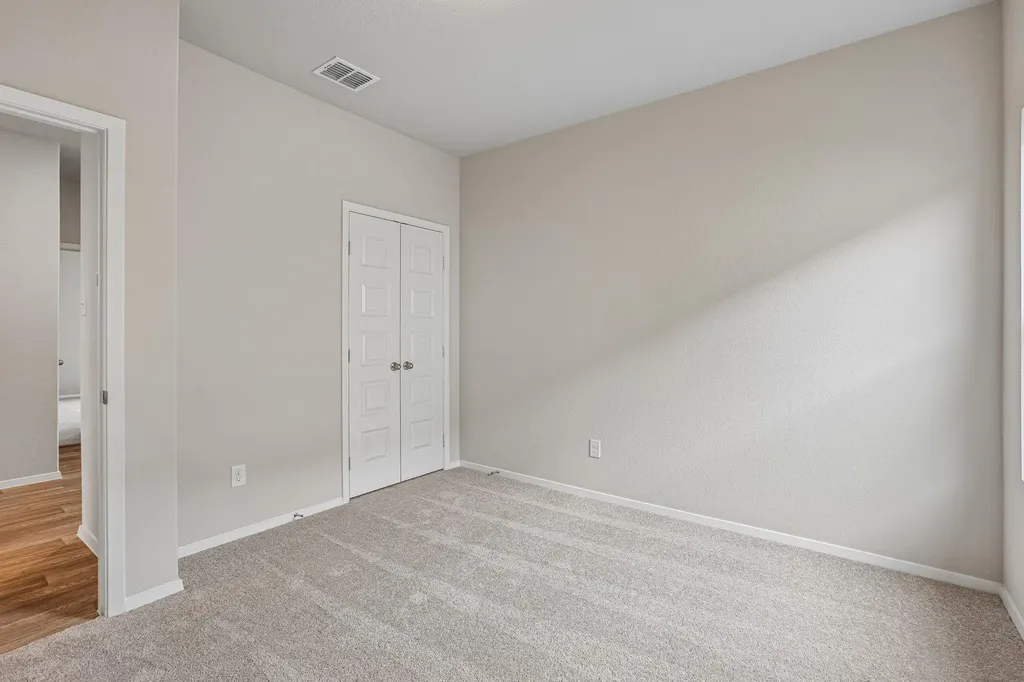 5513 Sacra Cove Austin TX 78747