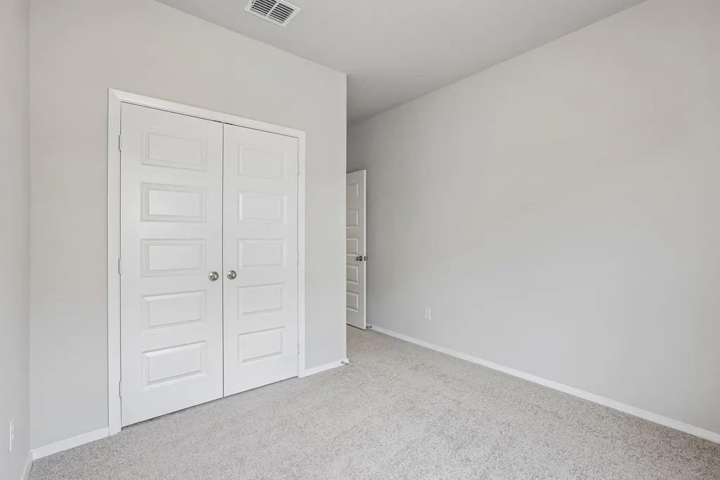 5513 Sacra Cove Austin TX 78747