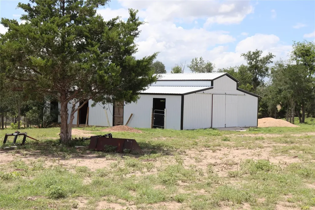 1220 Brushy Branch Road Lockhart TX 78644
