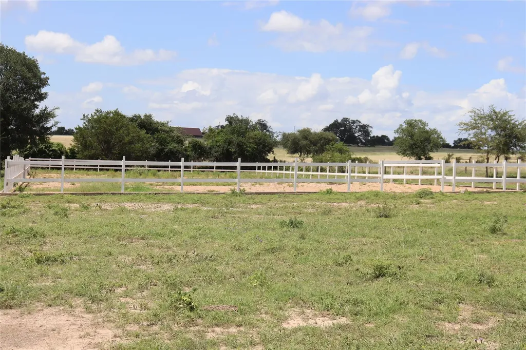 1220 Brushy Branch Road Lockhart TX 78644
