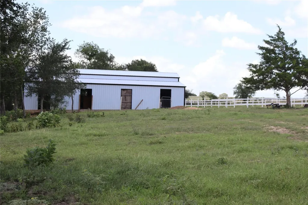 1220 Brushy Branch Road Lockhart TX 78644