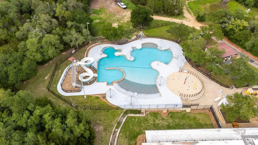 5315 La Crosse 8 Avenue Austin TX 78739