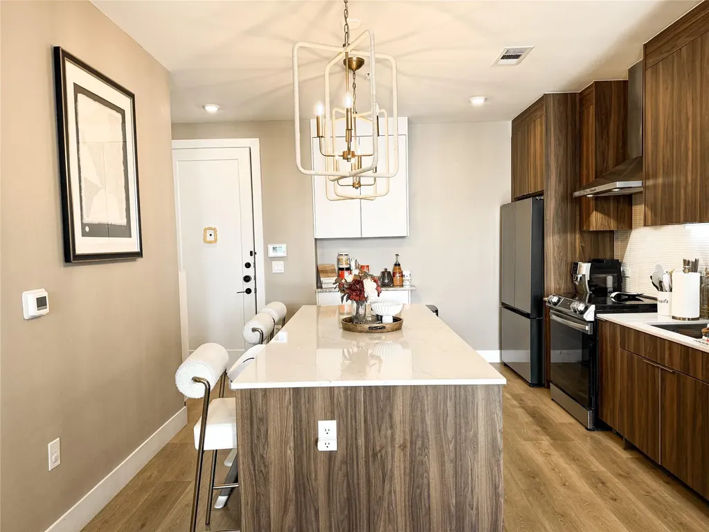 1701 Simond Avenue Austin TX 78723