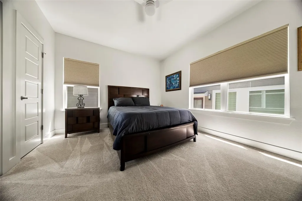 1901 Warely Lane Austin TX 78741