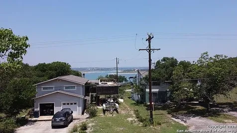 1416 Canyon Edge Canyon Lake TX 78133