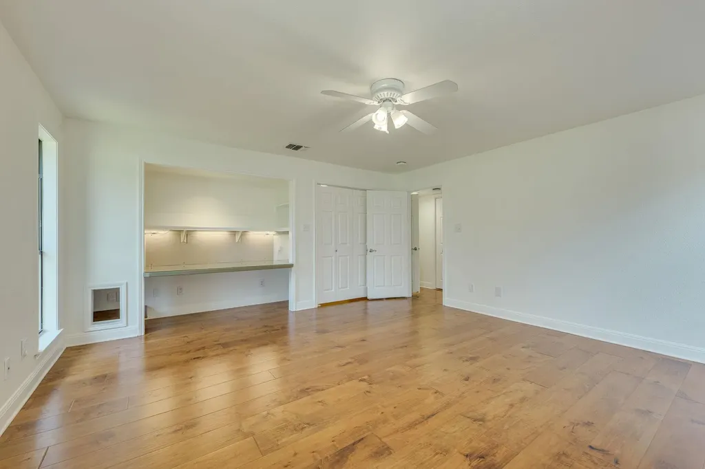 103 Crescent Bluff Lakeway TX 78734