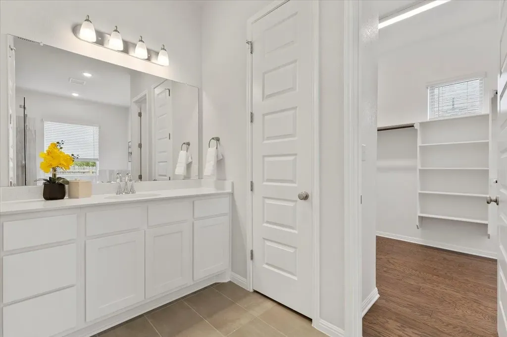 271 Eclipse Drive Austin TX 78737