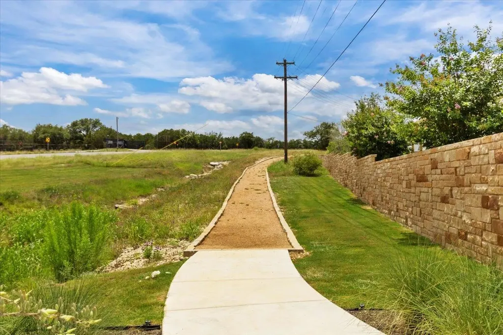 271 Eclipse Drive Austin TX 78737